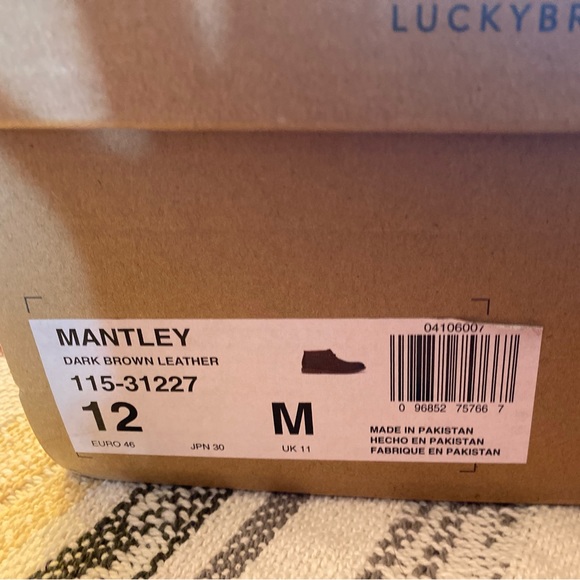 Mens size 12 Lucky Brand Chukkas - Picture 7 of 7